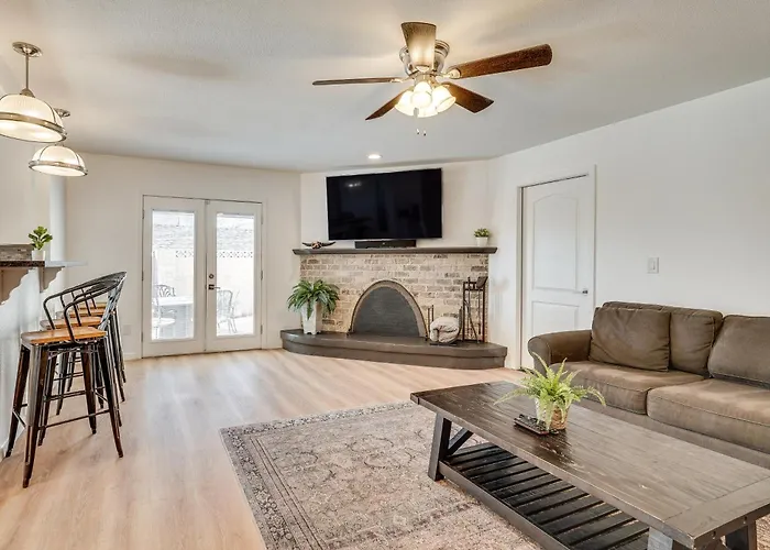 Private Pool And Patio Modern Havasu Home! * Lake Havasu City